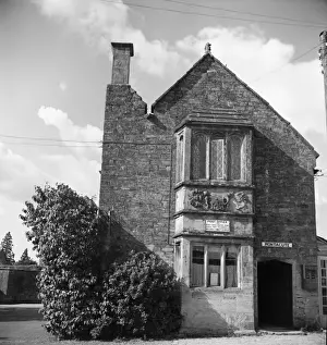 Budd Prints: Montacute Post Office