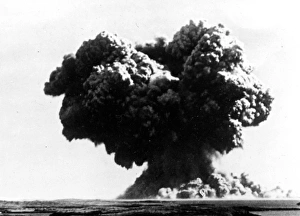 Images Dated 14th December 2010: Monte Bello atomic test