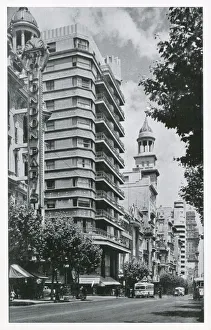 Images Dated 9th August 2019: Montevideo, Uruguay, Avenida 18 de Julio