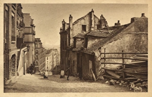 Images Dated 3rd June 2011: Montmartre, Paris, France - Rue du Mont-Cenis