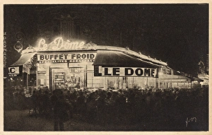 Nightie Gallery: Montparnasse, Pars, France - Le Dome Restaurant