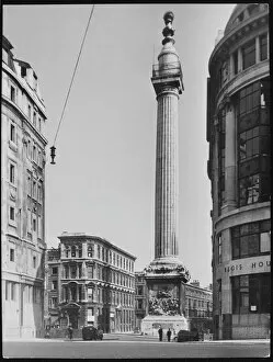 Erected Gallery: The Monument 1940S
