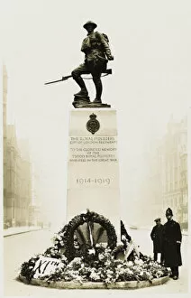 Regiment Collection: Monument to the Royal Fusiliers, High Holborn, London