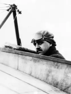 Saulnier Prints: Morane, Leon, designer pilotand manufacturer in Morane