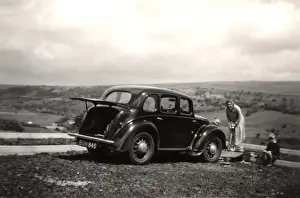 Morris 8 E-series 4-door Six Light