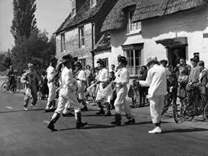Images Dated 14th March 2011: MORRIS MEN