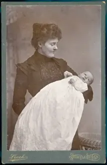 Tucks Prints: Mother & Baby / Costume