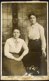 Mother / Daughter 1902