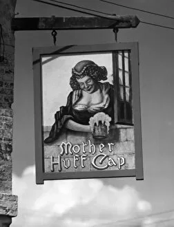 Images Dated 24th August 2011: MOTHER HUFF CAP PUB