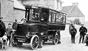Valence Prints: Motor bus, Sutton Valence