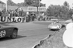 Chasing Collection: Motor racing Le Mans