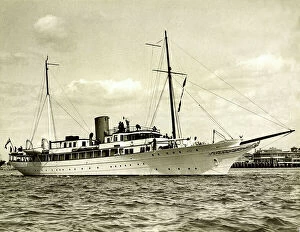 Images Dated 19th May 2011: Motor yacht Vita owned by Sir Thomas Sopworth, 1930s