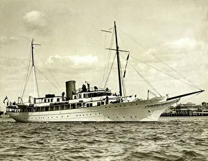 Vita Gallery: Motor yacht Vita owned by Sir Thomas Sopworth, 1930s