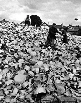 Aluminium Gallery: A Mound of Aluminium, July 1940