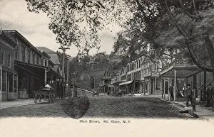 Barbers Prints: Mount Kisco, Westchester County, New York State, USA
