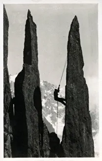 Images Dated 23rd December 2019: Mountain Climbing - Alps - Chamonix, France