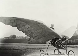 Bird Man Gallery: Mr Dubois with His Ornithopter at the Concours Lepine, F?