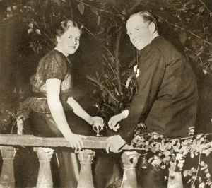 Images Dated 29th August 2019: Mr Lanning Roper and Miss Shirley Cokayne-Frith