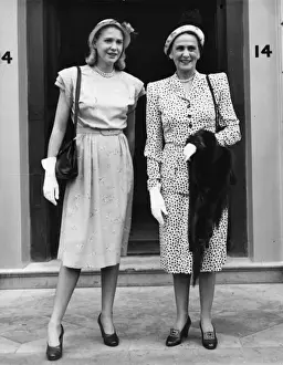 Elegantly Prints: Mrs Lewis Douglas and daughter