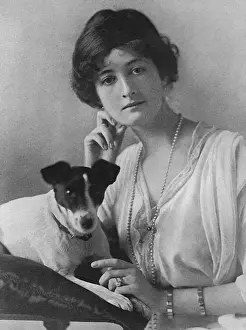 Bathe Prints: Mrs Patrick de Bathe - wife of war correspondent