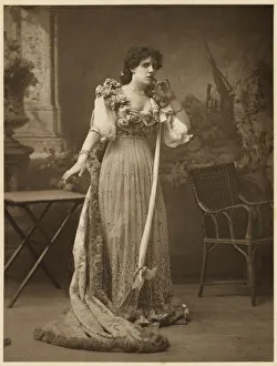 Adelphi Gallery: Mrs Patrick Campbell