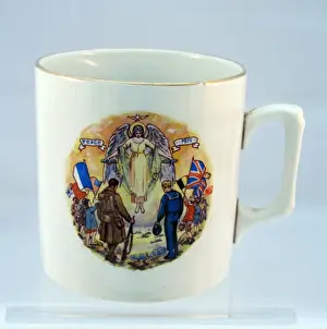 Transfer Prints: Mug - British soldier and a British sailor - Angel of Peace