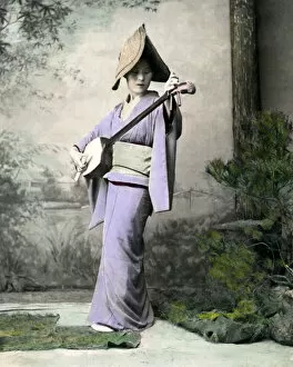 Mauve Gallery: Musician with Shamisen, Japan