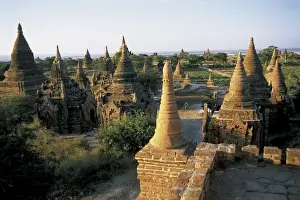 Mandalay Prints: Myanmar. Mandalay. Bagan