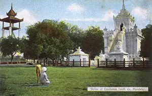 Buddha Prints: Myanmar - Mandalay - Shrine of the Buddhas Tooth