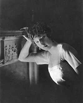 Heiress Collection: Nancy Cunard, 1915