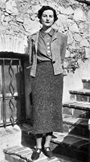 Images Dated 7th September 2015: Nancy Mitford on the French Riviera