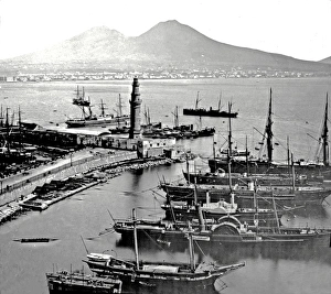Images Dated 3rd February 2015: Naples Harbour, Italy