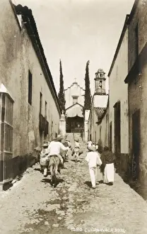Slope Prints: Narrow street in Cuernavaca, Morelos, Mexico