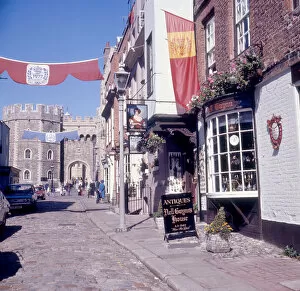Cobbled Collection: Nell Gwyns House Antiques Shop, Windsor - 1977
