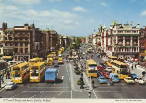 Cityscape Collection: Nelsons Pillar, O Connell Street and Bridge, Dublin