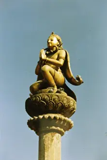 Nepal / Patan / King Statue