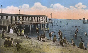 Images Dated 29th November 2017: New Haven, Connecticut, USA - Savin Rock - Bathing Scene