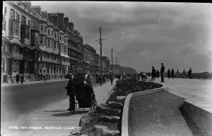 Stroll Prints: New Parade, Hastings