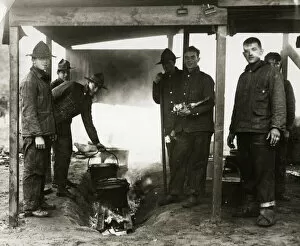 Refreshments Collection: New York railway engineers at Borden Camp, WW1