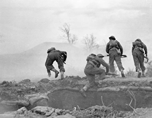 Cassino Gallery: New Zealanders going over the top