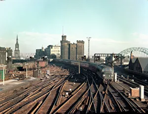 Newcastle upon Tyne - Railway and castle