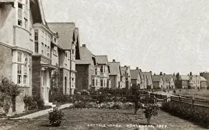 Head Quarters Prints: Newcastle-upon-Tyne Cottage Homes, Ponteland