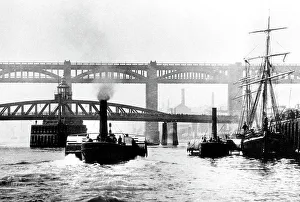 Newcastle-Upon-Tyne River Bridges early 1900s