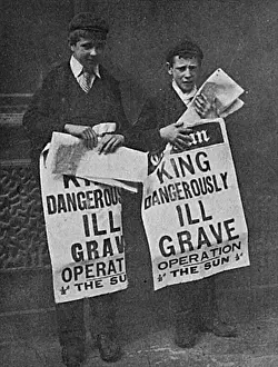 Announcing Prints: Newspaper boys holding posters announcing King Edward VII s