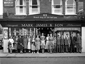 Images Dated 2nd April 2012: Newspaper delivery boys and girls, Walton, Essex