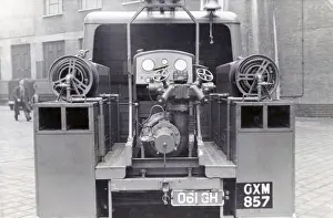 NFS heavy unit with hosereels and water tank, WW2
