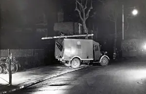 Responding Prints: NFS Heavy Unit vehicle accident, Ealing, WW2