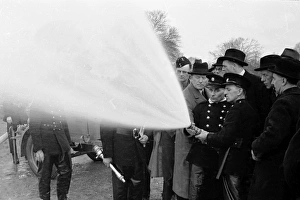 Office Gallery: NFS - Home Office hose tests at Wimbledon, WW2