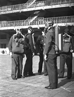 Cylinders Prints: NFS (London) breathing apparatus training, WW2
