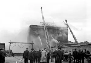 Bricklayers Prints: NFS (London Region) blaze at Bricklayers Arms, WW2